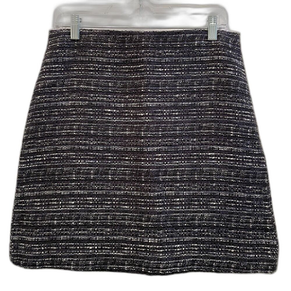 NWT Ann Taylor Women’s Knit Black & Blue Skirt Size  8p